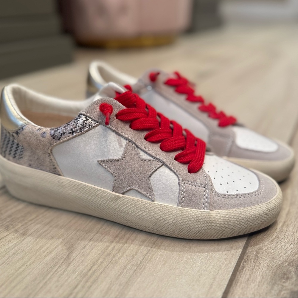 New! VINTAGE HAVANA Angel Sneakers Pewter Croco with Red Laces